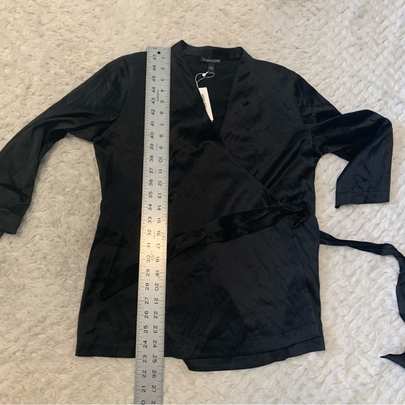 Eileen Fisher Silk Blend V-Neck Black Wrap Top NWT - Picture 6 of 6